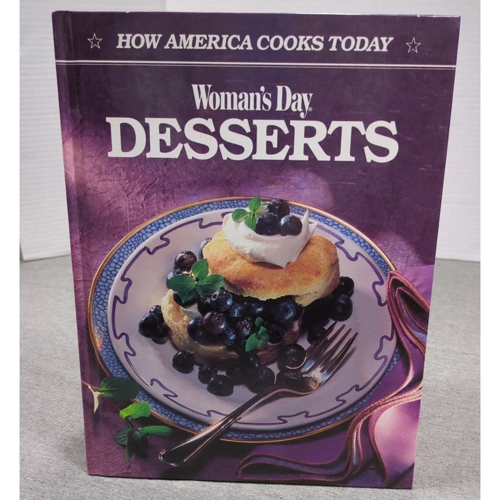 Vintage 1991 Woman's Day Desserts by Maryanne Ban Meredith Books Hardcover‎